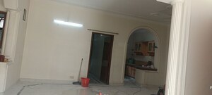 Room in 3 BHK Villa at Sector 41 – for Rent