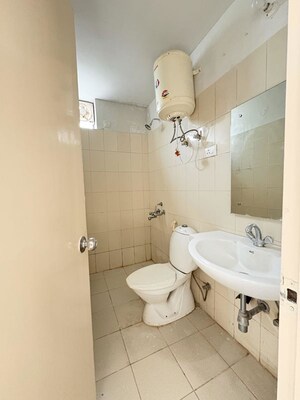 Bathroom in 2 BHK Builder Floor at Sector 22 – for Rent