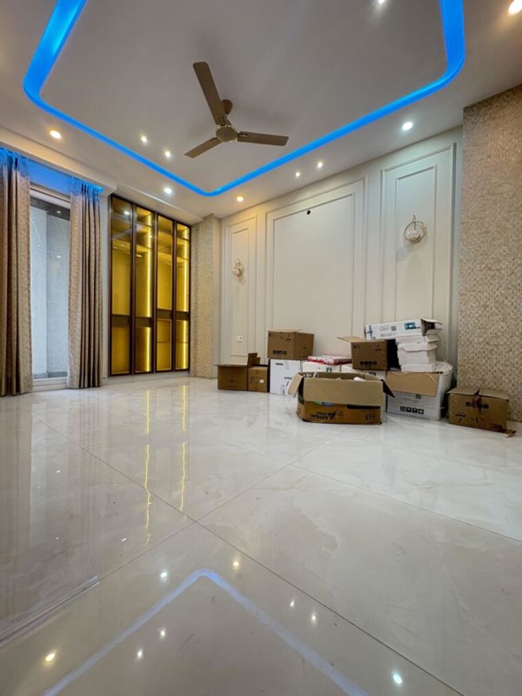 Living Room, sector 22 2 Bedroom 1200 Sq.Ft. Builder Floor In Sector 22 Gurgaon 10704982