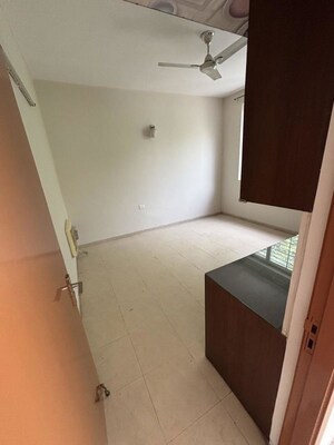 Bathroom in 3 BHK Builder Floor at Sector 21 – for Rent