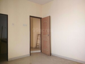 Room in 2 BHK Apartment at Haware Tiara, Kharghar – for Rent