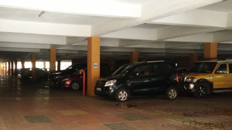  Parking, haware-tiara 2 Bedroom 1200 Sq.Ft. Apartment In Kharghar Navi Mumbai 10704843