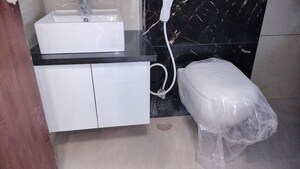Bathroom in 4 BHK Builder Floor at Sector 22 – for Rent