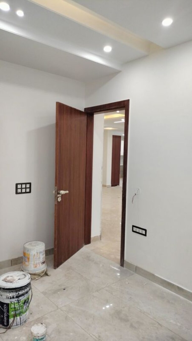 Room, sector 22 4 Bedroom 2100 Sq.Ft. Builder Floor In Sector 22 Gurgaon 10705059