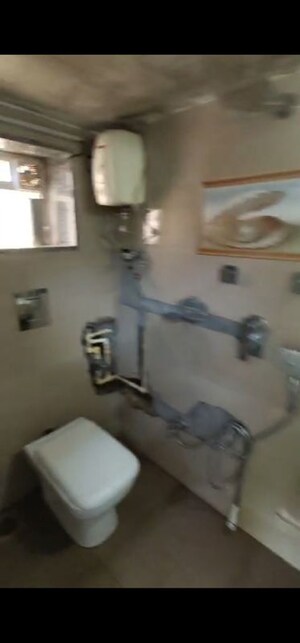 Furnished Amenities in 2 BHK Apartment at Sun N Sea, Andheri West – for Rent