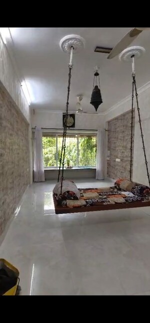 Furnished Amenities in 2 BHK Apartment at Sun N Sea, Andheri West – for Rent