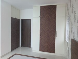Room in 4 BHK Apartment at Adarsh Greens, Kogilu – for Rent