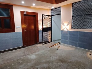 Room in 1 BHK Builder Floor at Mehrauli – for Sale