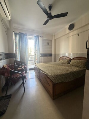 Living Room in 4 BHK Builder Floor at Sector 22 – for Rent