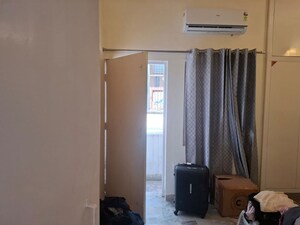 Team Area in 2 BHK Independent House at Sector 40 – for Rent