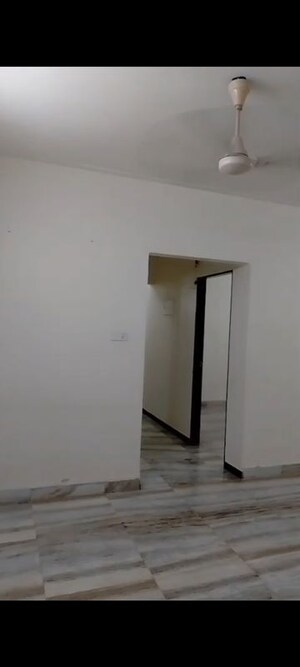 Room in 1 BHK Apartment at Lodha Amara, Kolshet Road – for Rent