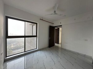 Room in 5 BHK Apartment at Raymond The Invictus By GS, Pokhran Road No One – for Rent