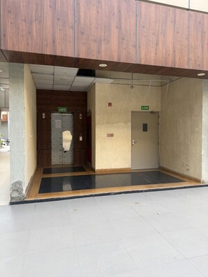 Furnished Amenities in  Shop at V Square Oodles Skywalk, Sector 83 – for Rent