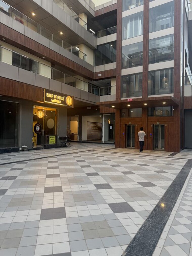 Balcony, v-square-oodles-skywalk Commercial Shop 300 Sq.Ft. In Sector 83 Gurgaon 10705029