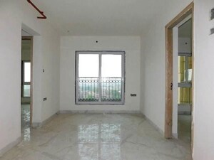 Room in 2 BHK Apartment at Janki Heritage, Chembur – for Rent
