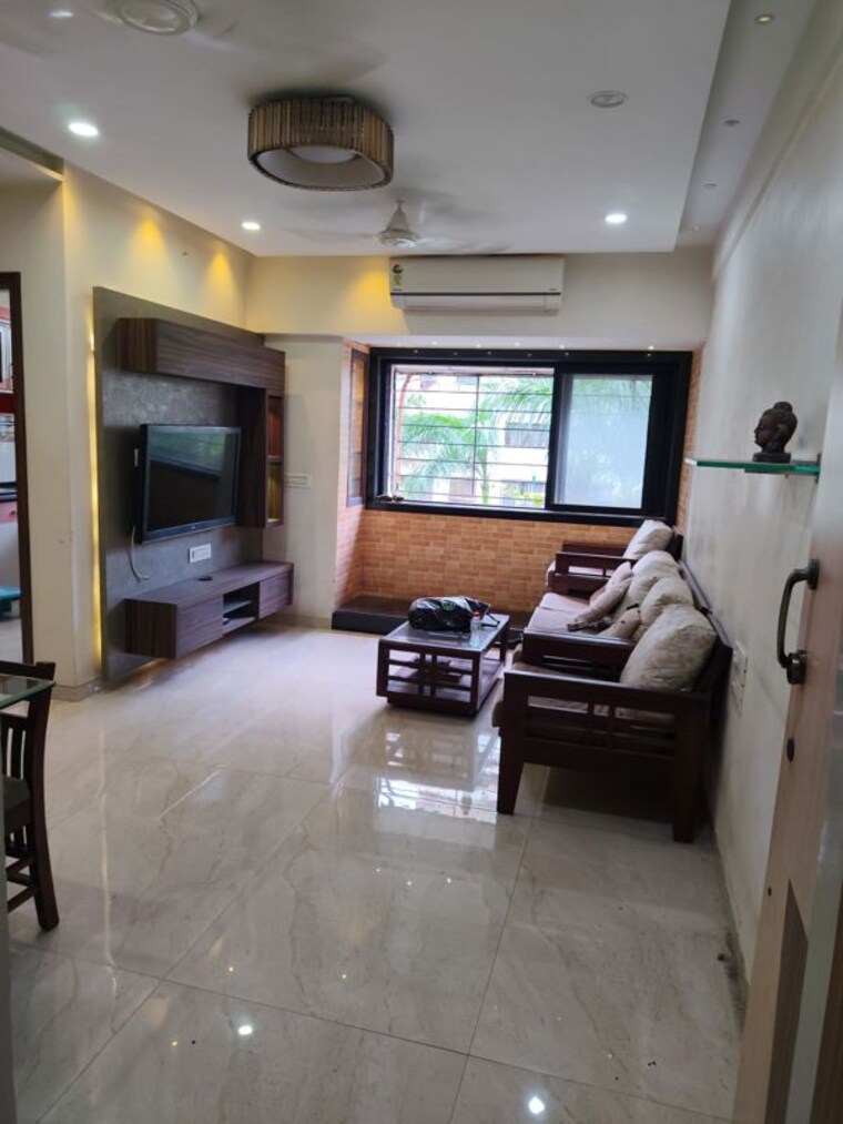 Living Room, evershine-park 2 Bedroom 700 Sq.Ft. Apartment In Andheri West Mumbai 10705124