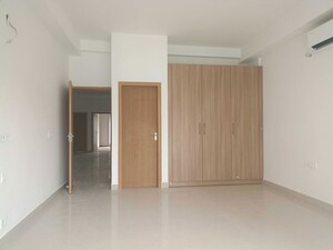 4 BHK Builder Floor For Rent in Sector 23