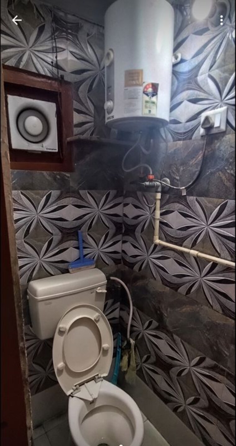 Bathroom, lotus-parkk 1 Bedroom 640 Sq.Ft. Apartment In Surajpur Greater Noida 10705107