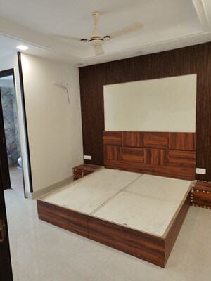 3 BHK Builder Floor For Rent in Aman Vihar