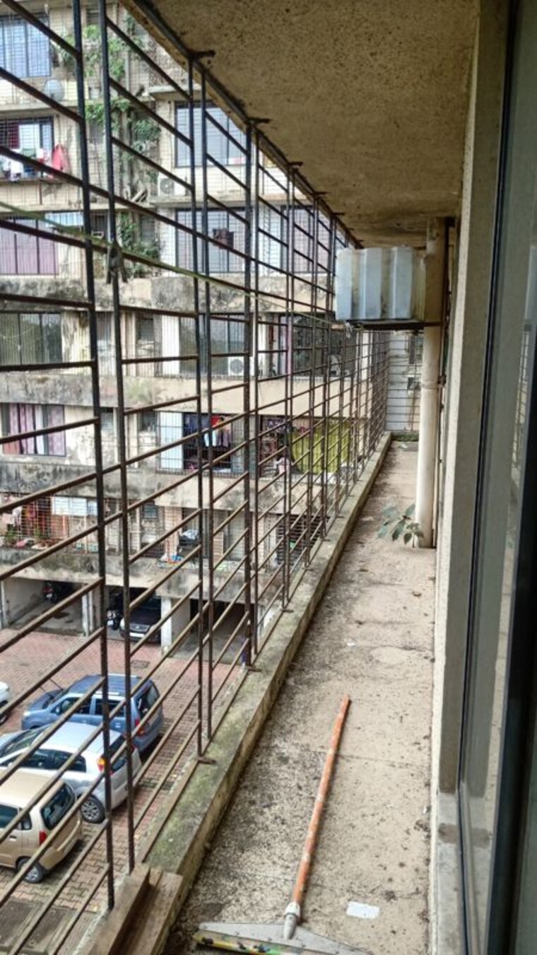 Balcony, summit-apartment 1 Bedroom 544 Sq.Ft. Apartment In Goregaon East Mumbai 10705142