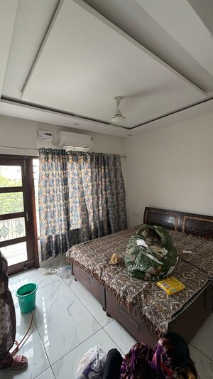 2 BHK Builder Floor For Rent in Sector 78