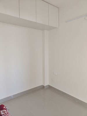 Room in 3 BHK Apartment at Landmark The Homes 81, Sector 81 – for Rent