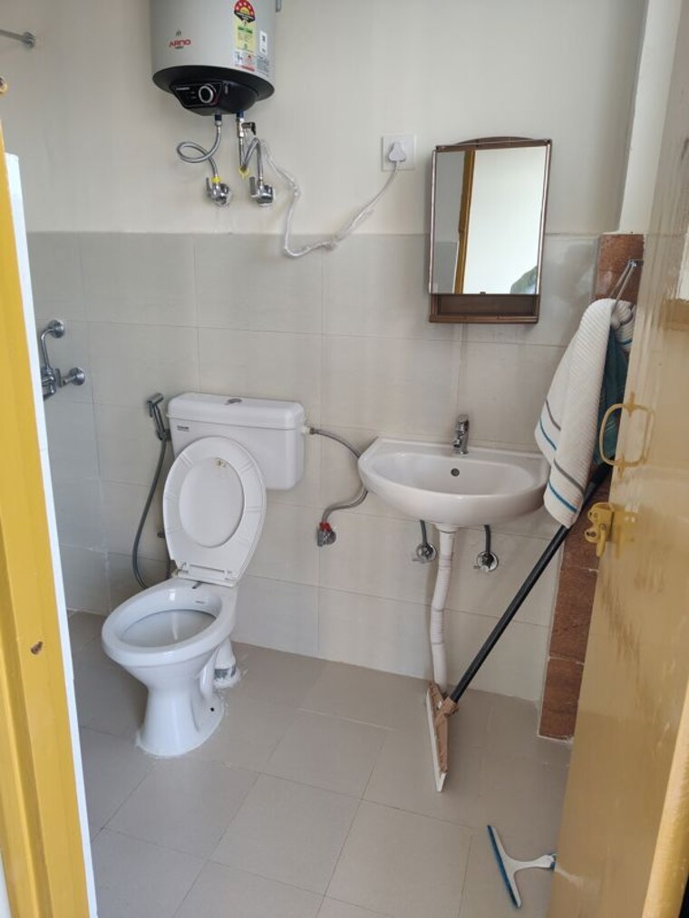 Bathroom, landmark-the-homes-81 3 Bedroom 645 Sq.Ft. Apartment In Sector 81 Gurgaon 10705158