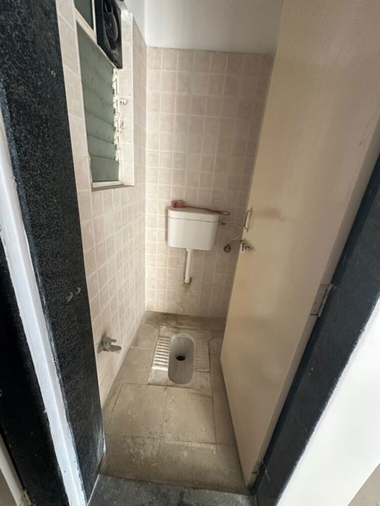 Bathroom, jeenesha-residency 3 Bedroom 1100 Sq.Ft. Apartment In Vadgaon Budruk Pune 10705171