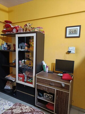 Room in 1 BHK Apartment at Sai Darshan Society, Kopar Khairane – for Rent