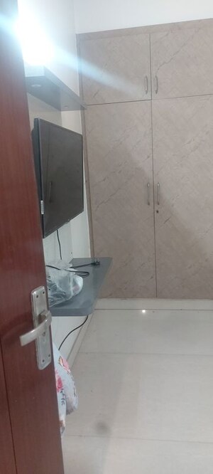 Bathroom in 3.5 BHK Apartment at Patparganj – for Sale