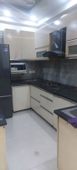 Kitchen in 3.5 BHK Apartment at Patparganj – for Sale