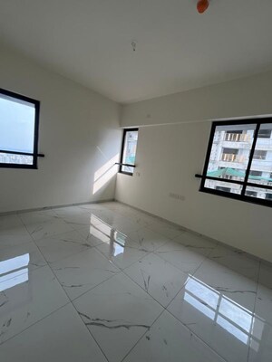 Room in 2 BHK Apartment at Mahindra Nestalgia, Pimpri – for Rent