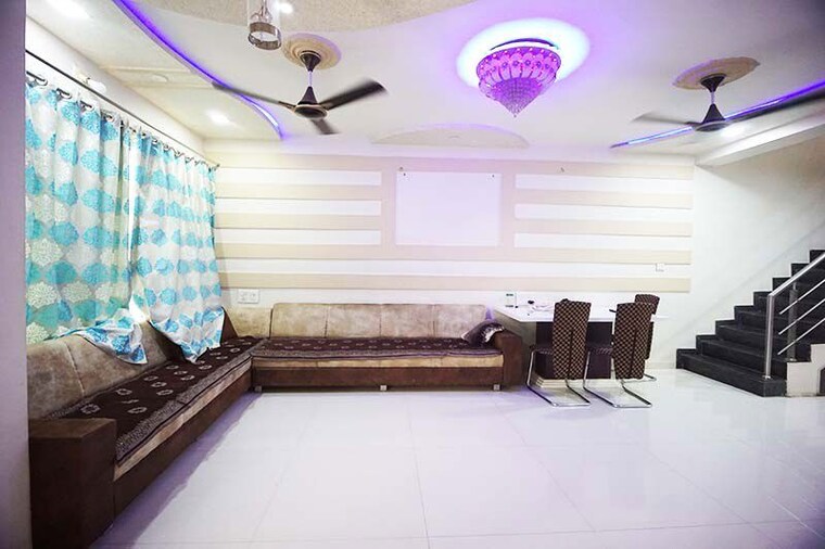 Team Area, kudasan 4 Bedroom 330 Sq.Yd. Independent House In Kudasan Gandhinagar 10705229