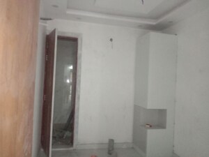Building Lobby in 2 BHK Builder Floor at Bhagwati Garden – for Sale