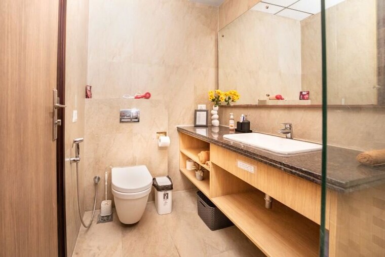 Bathroom, sector 22 1 Bedroom 800 Sq.Ft. Builder Floor In Sector 22 Gurgaon 10705260