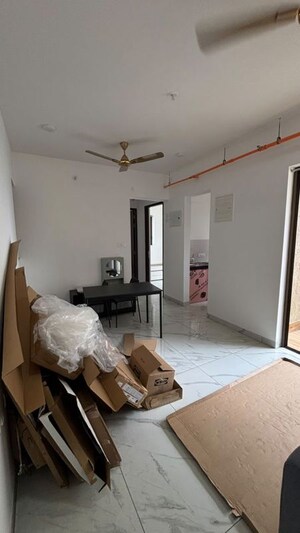 2 BHK Apartment For Rent in Raymond Ten X Habitat, Pokhran Road No Two