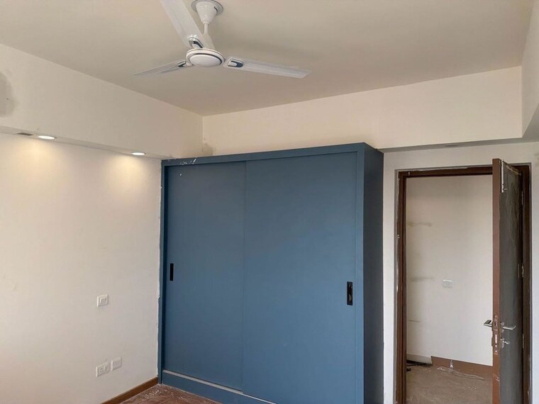 Room, sector 23a 1 Bedroom 800 Sq.Ft. Builder Floor In Sector 23a Gurgaon 10705305