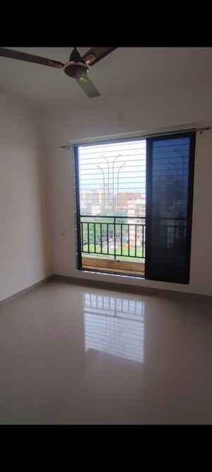 Room in 2 BHK Apartment at Golden Tower, Sector 24 Taloja – for Rent
