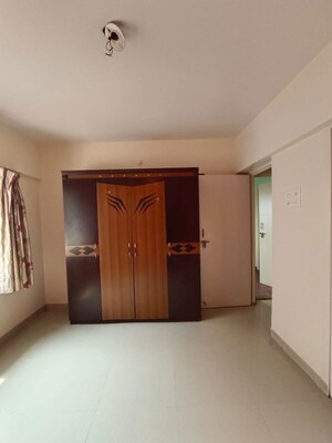 Room in 2 BHK Apartment at Siddhivinayak Shubhashree Residential, Akurdi – for Rent