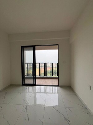 Room in 2 BHK Apartment at Mahindra Nestalgia, Pimpri – for Rent