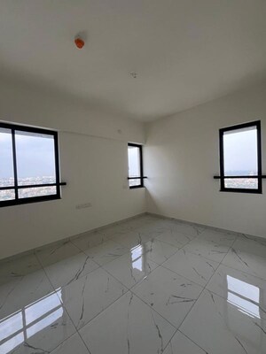 Room in 2 BHK Apartment at Mahindra Nestalgia, Pimpri – for Rent