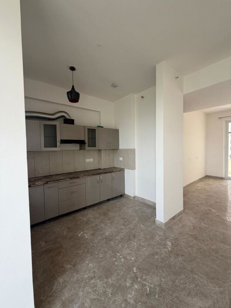 Room, sector 23 1 Bedroom 950 Sq.Ft. Builder Floor In Sector 23 Gurgaon 10705325