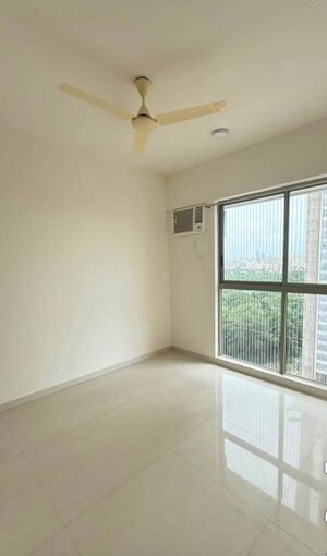 Room in 2 BHK Apartment at Lodha Crown Quality Homes, Majiwada – for Rent