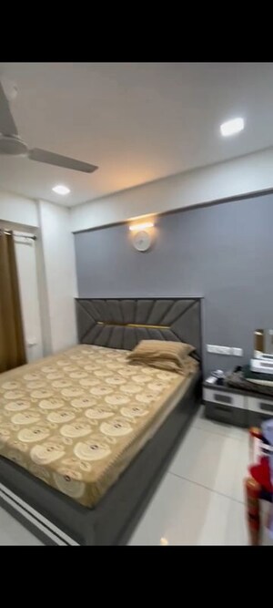 Bedroom in 2 BHK Apartment at Goyal Orchid Blues, Shela – for Rent