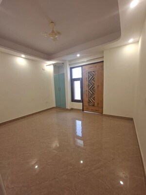 Room in 3 BHK Builder Floor at Chattarpur – for Sale