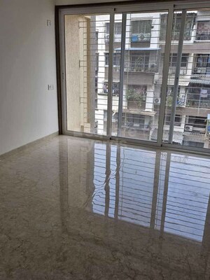 Room in 2 BHK Apartment at Titanium Pyramid Icon, Ghansoli – for Rent