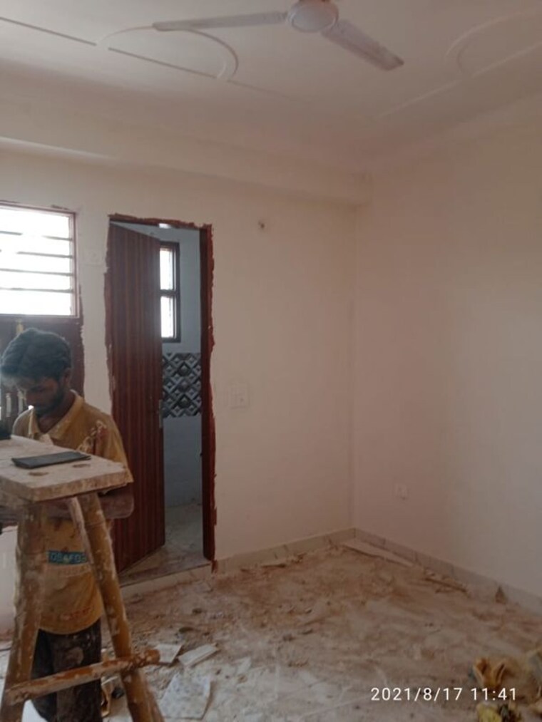 Room, sector 10a 2 Bedroom 1605 Sq.Ft. Independent House In Sector 10a Gurgaon 10704956