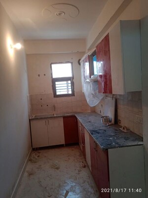 Kitchen in 2 BHK Independent House at Sector 10a – for Rent