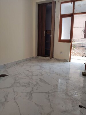 1 BHK Builder Floor For Rent in Neb Sarai