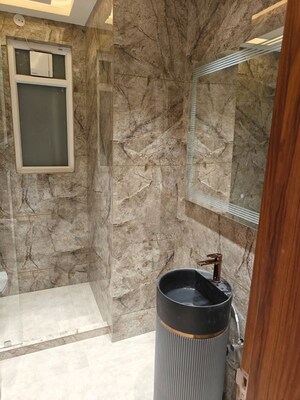 Bathroom in 4 BHK Apartment at Vipul World Floors, Sector 48 – for Rent